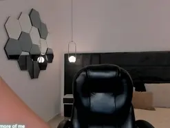 Sex Chat with NickyLawson - Amateur