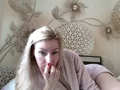 Nude Webcam with Yourrealgirl - Amateur