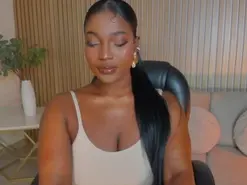 Sex Cam with SavannahStorm - Amateur