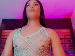 Watch Live Sex Cams with emeli_roushot - Amateur