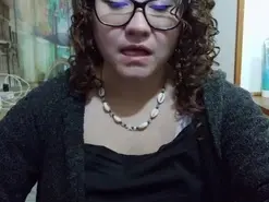 Adult Video Chat with Curly_greeneyed - Amateur