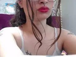 Adult Video Chat with Selenna - Amateur