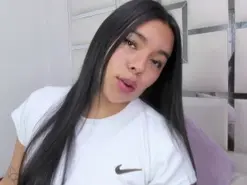 Nude Webcam with ZoeSwam - Amateur