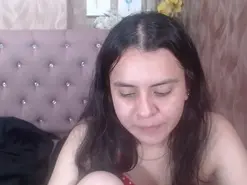 Free Porn Cam with EmilyBuu - Amateur