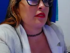 Live Porn with AlexandraSaenz - Amateur