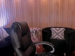 Best Webcam with MaddisonLowe - Amateur