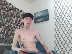 Adult Video Chat with LiamBrown - Amateur