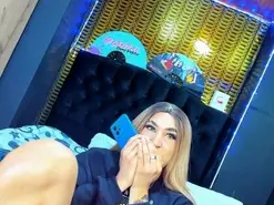 Adult Webcam with Darianagiio - Amateur