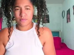 Adult Webcams with Bellacrespa - Amateur