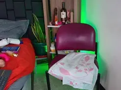 Live Sex Cam with EllenaBoobs_ - Amateur