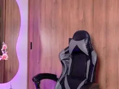 Nude Webcam with April_Sc - Amateur