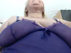 Watch Live Sex Cams with Lis_Madura - Amateur