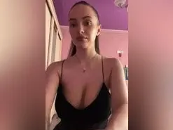 Live Porn with Kristis43 - Amateur