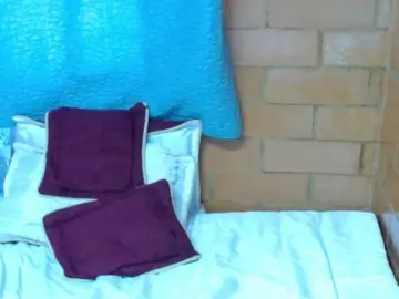 Free Porn Cam with Charlotemple5 - Bongacams