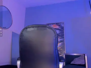 Free Live Porn with SophieBarnett - Bongacams