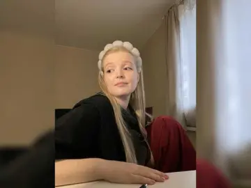 Sex Cam with Ssweet-annie - Bongacams