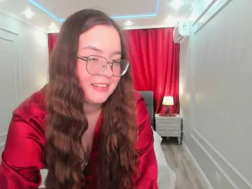 Best Webcam with HoneyGlow - Bongacams