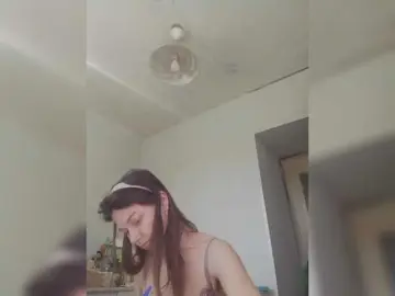 Live Porn with zvezda2511 - Bongacams