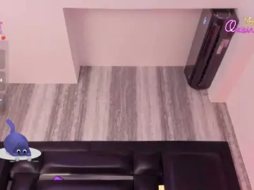 Sex Cam with EinnyMure - Bongacams