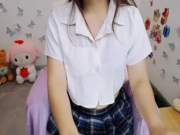 Best live sex cam show with Angela19 - Bongacams