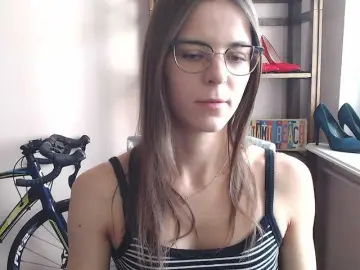Sex Chat with MegiKiss - Bongacams