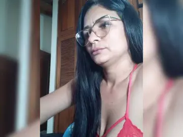 Live Sex Cam with kory-star - Bongacams