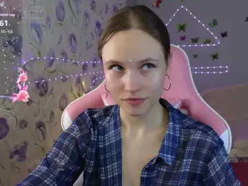 Sex Chat with Armura - Bongacams