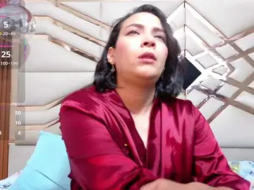 Adult Webcams with sluttyandmature - Bongacams