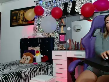 Free Live Porn with girls-kinky - Bongacams