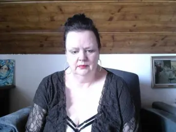 Live Sex Cam with TiffanyAmore - Bongacams