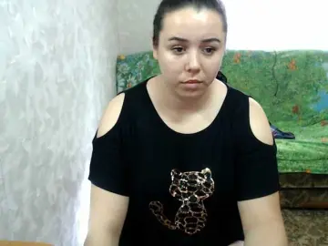 Watch Live Sex Cams with Marina22222 - Bongacams