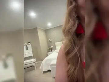 Live Sex Cam with XxxSexyMilfxxX - Bongacams