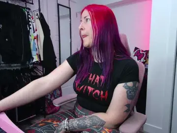 Live Porn with gennyrock - Bongacams