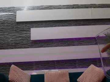 Watch Live Sex Cams with SexyCelline - Bongacams