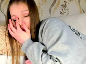 Adult Video Chat with MelMooon - Bongacams