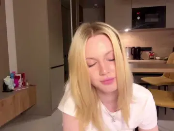 Live Porn with moonavelle - Bongacams