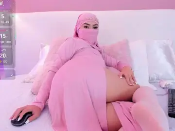Watch Live Sex Cams with Saandy - Bongacams