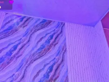 Free Live Porn with Kristen-tay - Bongacams