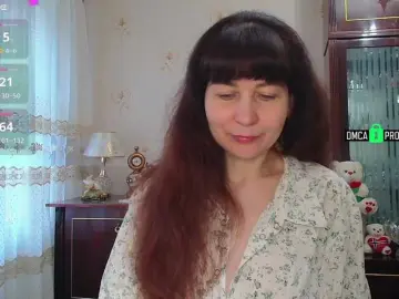 Live Porn with caroliiine - Bongacams