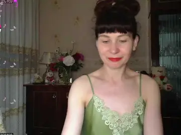 Adult Webcam with caroliiine - Bongacams