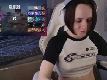 Adult Video Chat with LunaL0ve - Bongacams