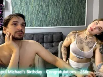 Live Porn with Naughty-Mailey - Bongacams