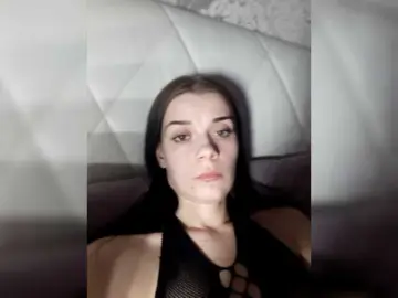 Adult Video Chat with AdidasCoin - Bongacams