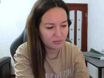 Live Porn with Nelly-Fischer - Bongacams