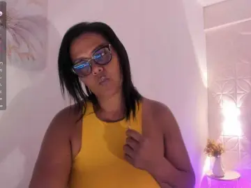 Free Live Porn with Emilly - Bongacams