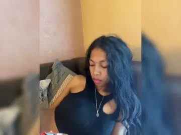 Live Sex with Peachies - Bongacams