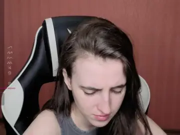 Live Sex Cam with Valeritiiio - Bongacams