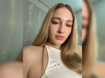 Live Porn with ArinaSmile - Bongacams