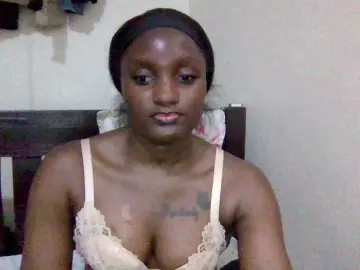 Adult Webcam with Kimzey - Bongacams