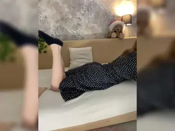 Live Porn with Incredible123 - Bongacams